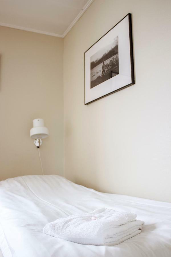 Nordiska Folkhoegskolan Bed And Breakfast Kungalv Exterior photo